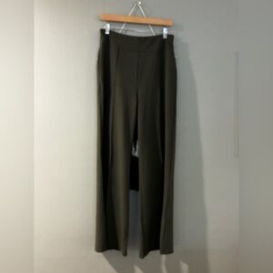 Chic Olive Women's Wide Leg Pants